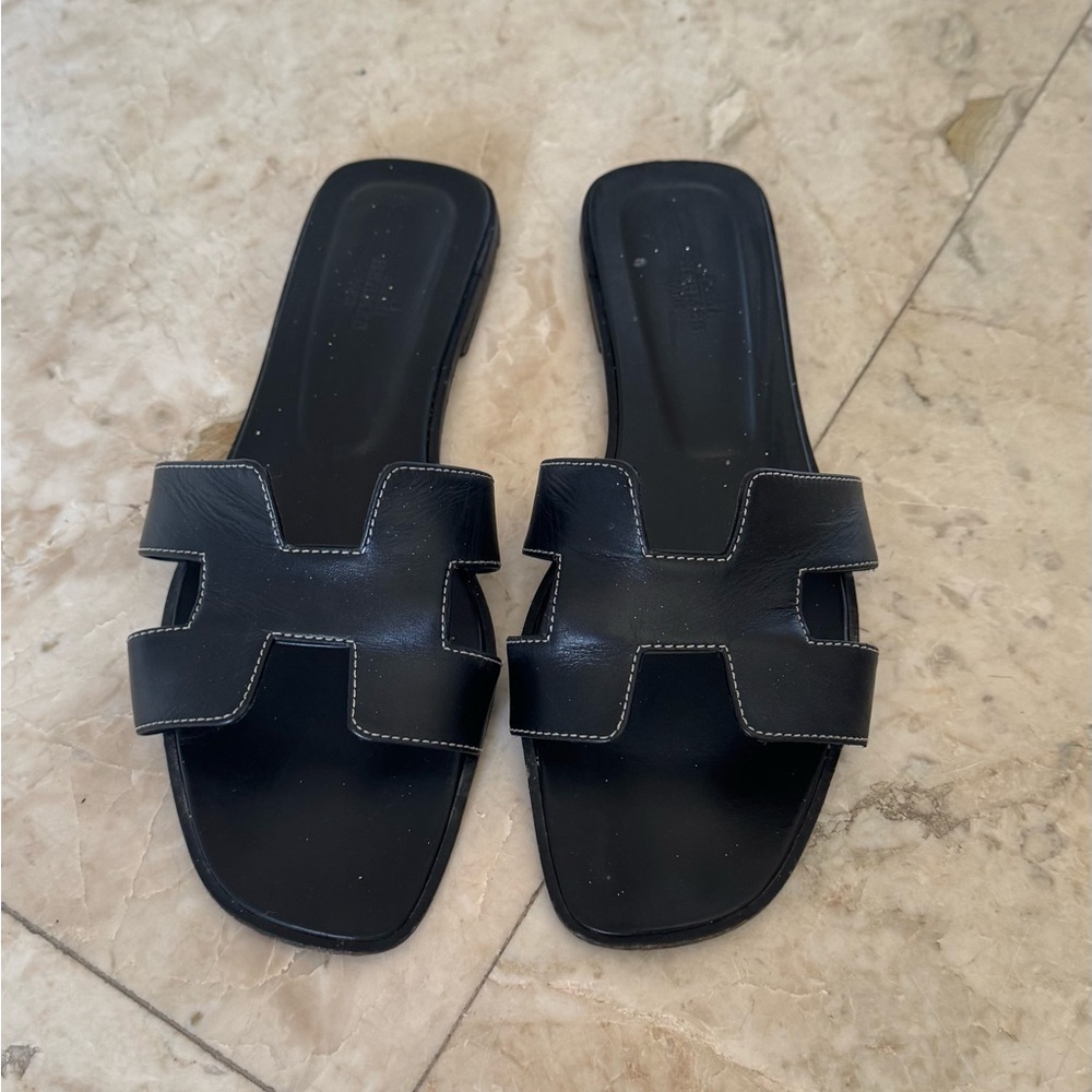 Black Leather Slide Sandals Hermes oran